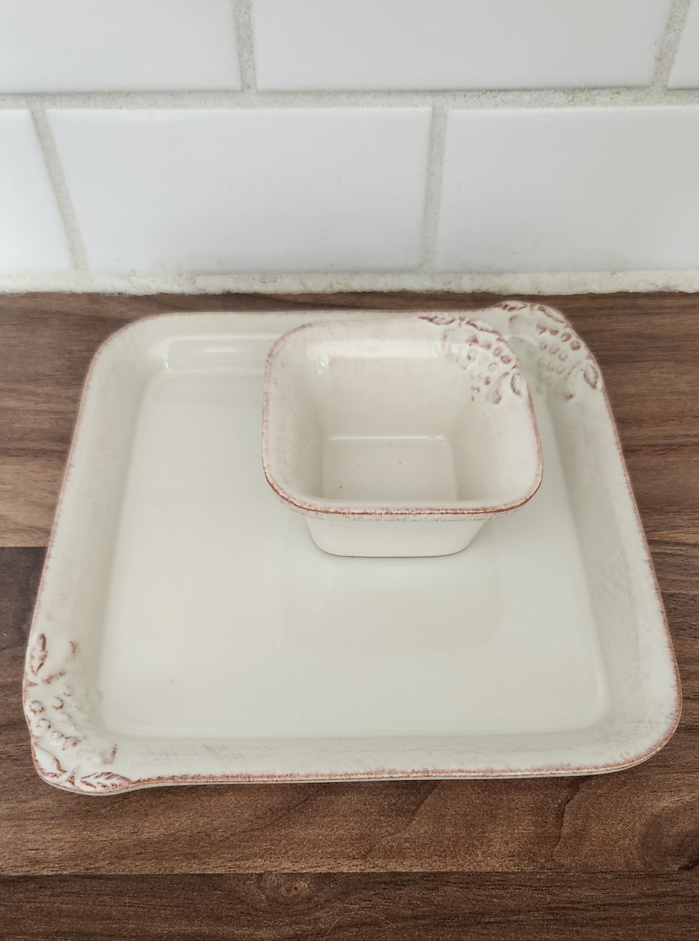 Casafina Casa Stone Madeira Harvest Cream Ceramic Serving Plate and Dip Bowl Set